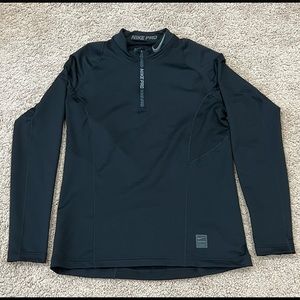 Nike Pro Hyper Warm fitted